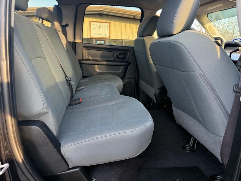 RAM 2500 Tradesman Crew Cab SWB 4WD 2017