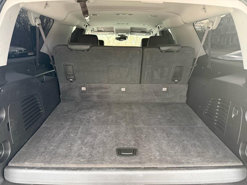 Chevrolet Suburban LT 2WD 2017