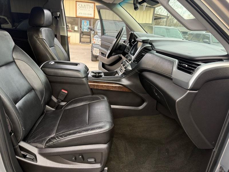 Chevrolet Suburban LT 2WD 2017