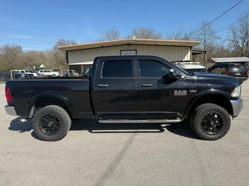 RAM 2500 Tradesman Crew Cab SWB 4WD 2016