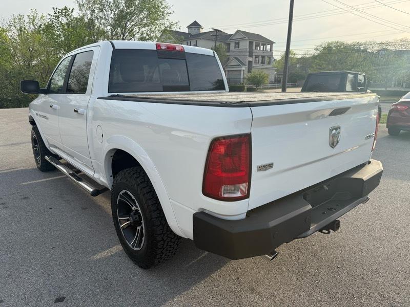 RAM 1500 Laramie Crew Cab 4WD 2012