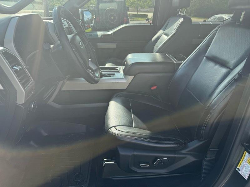 Ford F-150 Lariat 4WD SuperCrew 5.5' Box 2017