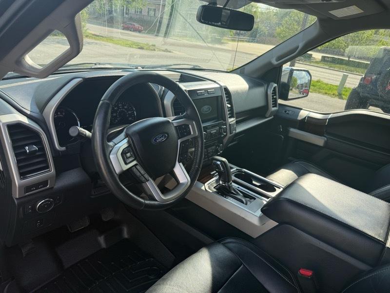 Ford F-150 Lariat 4WD SuperCrew 5.5' Box 2017