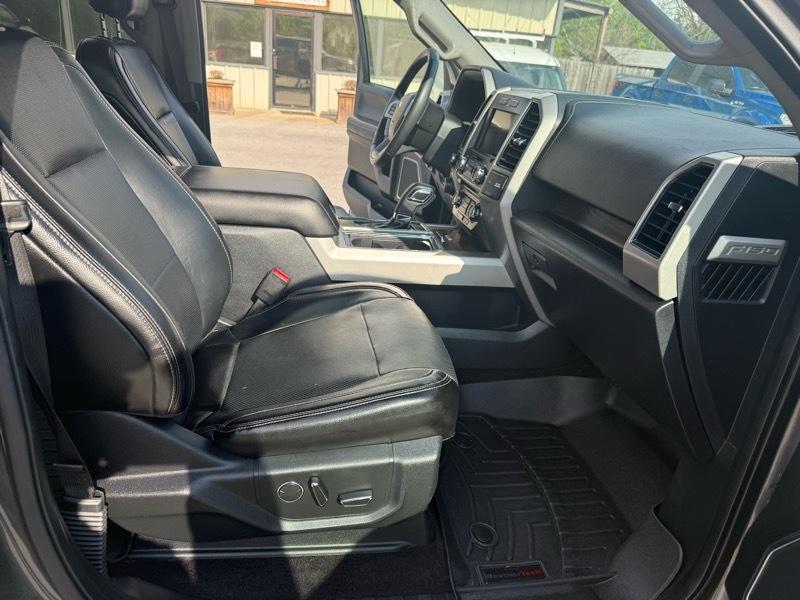 Ford F-150 Lariat 4WD SuperCrew 5.5' Box 2017