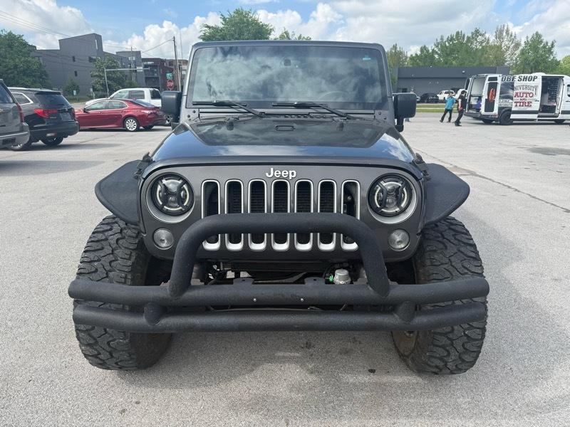 Jeep Wrangler Unlimited Sahara 4WD 2017