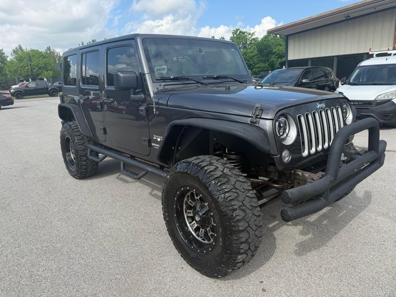 Jeep Wrangler Unlimited Sahara 4WD 2017