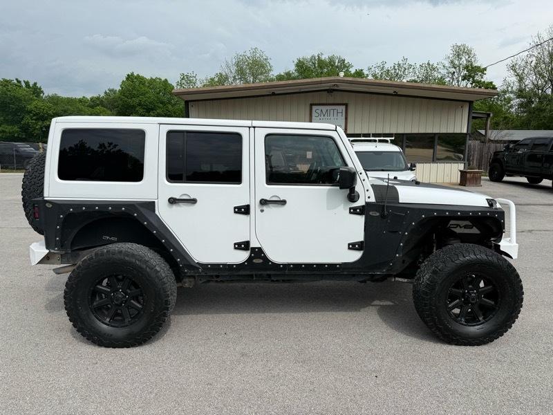 Jeep Wrangler Unlimited Sahara 4WD 2015
