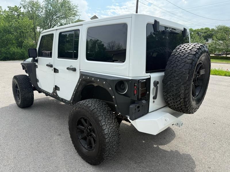 Jeep Wrangler Unlimited Sahara 4WD 2015