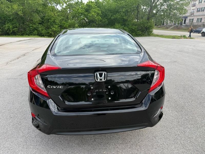 Honda Civic LX 4D Sedan 2017