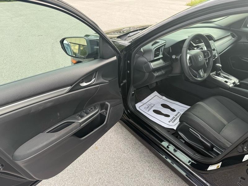 Honda Civic LX 4D Sedan 2017