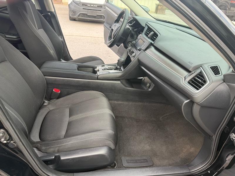 Honda Civic LX 4D Sedan 2017