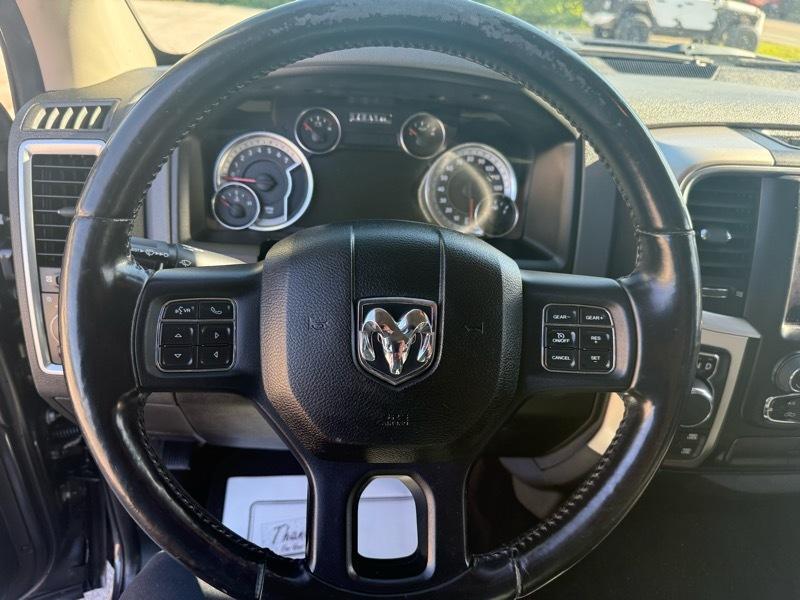 RAM 1500 Classic Big Horn 4x4 Crew Cab 5'7" Box 2019