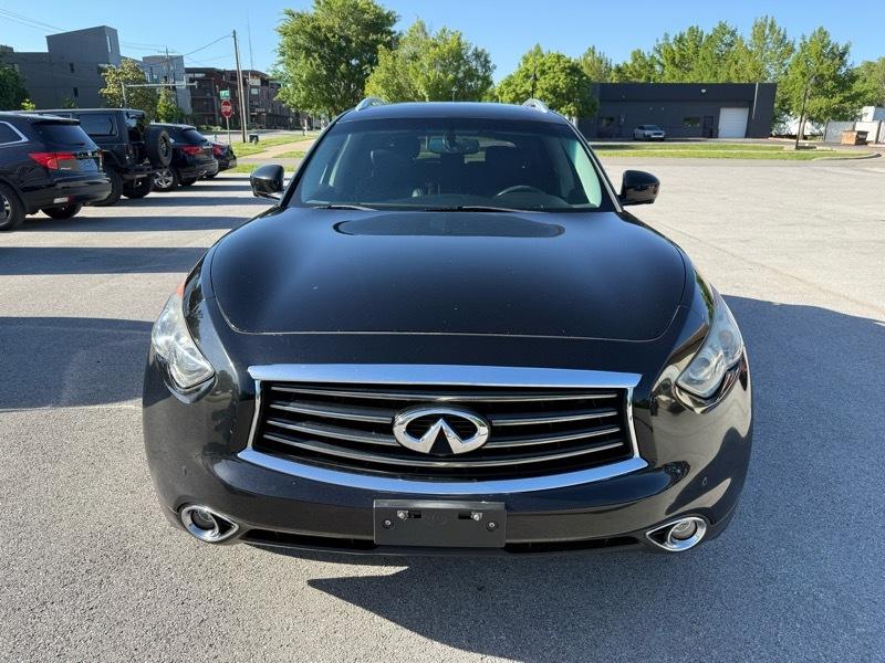 Infiniti QX70 AWD 2014