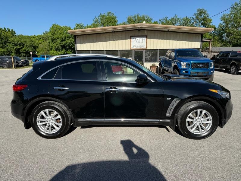 Infiniti QX70 AWD 2014