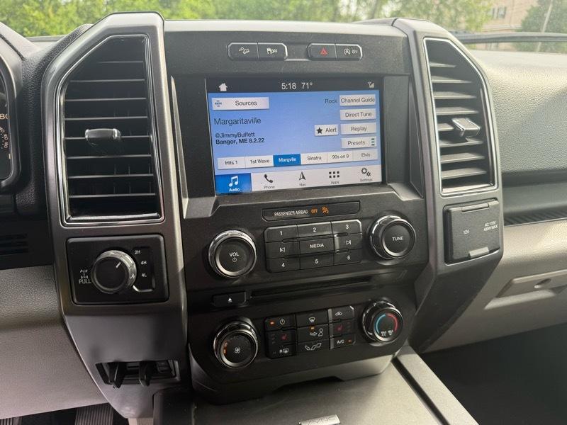 Ford F-150 FX4 SuperCrew 4WD 2018