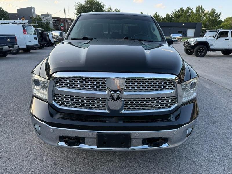 RAM 1500 Laramie Crew Cab 4WD 2016