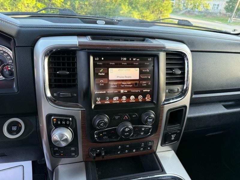 RAM 1500 Laramie Crew Cab 4WD 2016