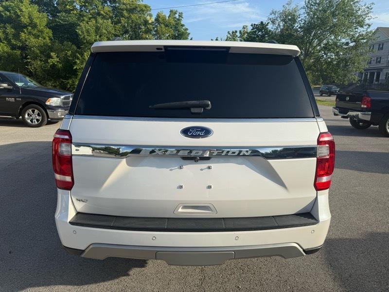 Ford Expedition XLT 4WD 2018