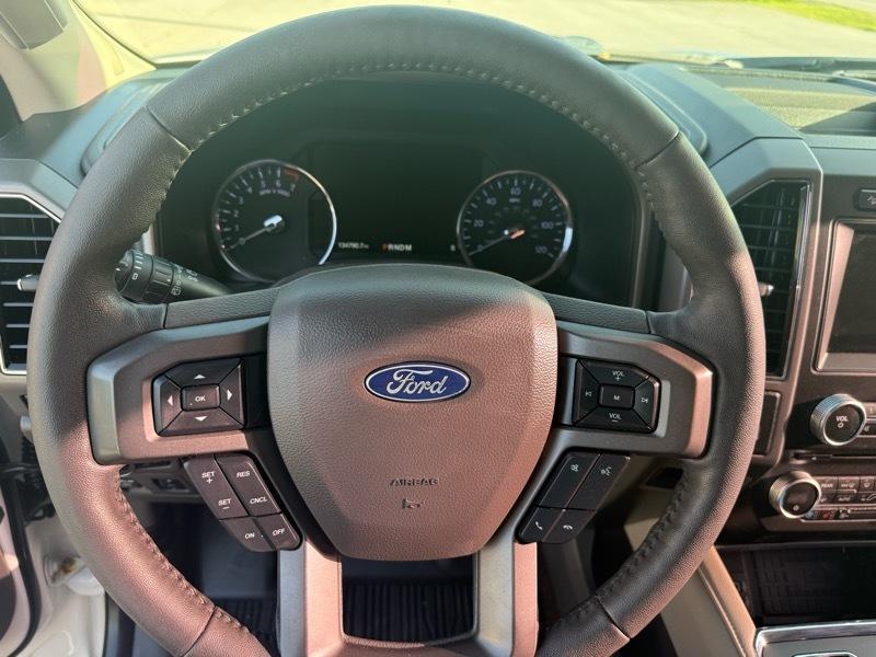 Ford Expedition XLT 4WD 2018