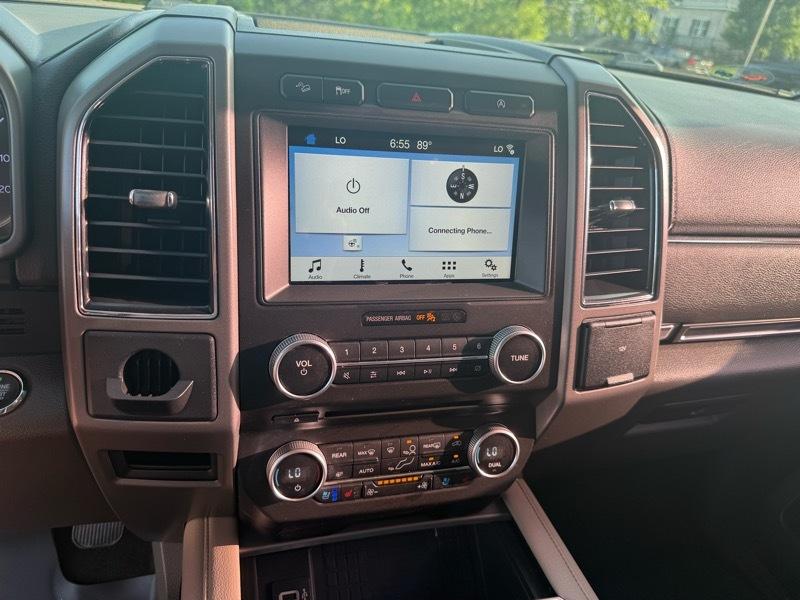 Ford Expedition XLT 4WD 2018