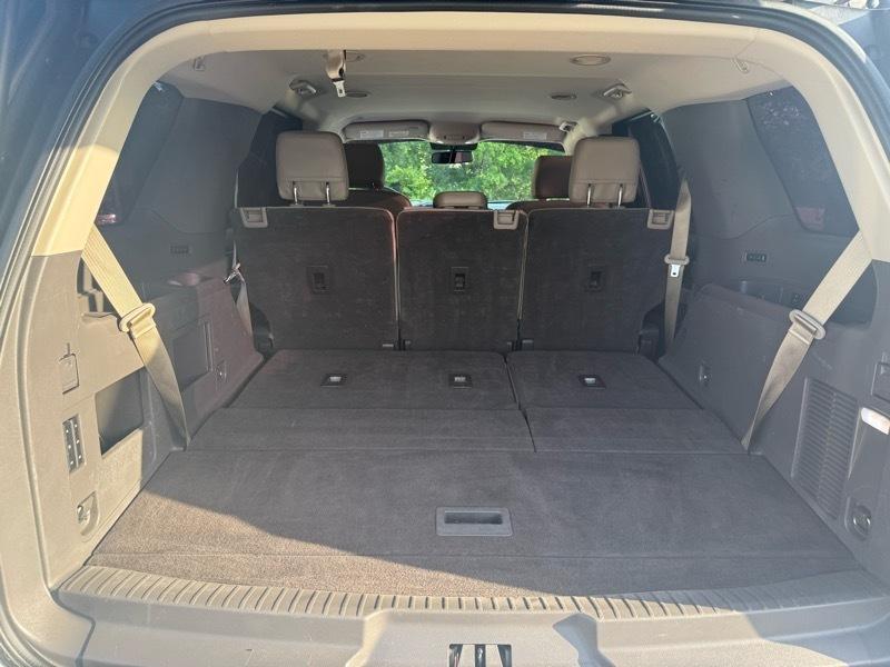 Ford Expedition XLT 4WD 2018