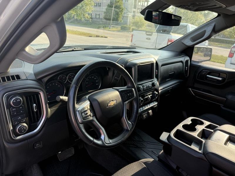 Chevrolet Silverado 1500 Limited LT Crew Cab 4WD 2022