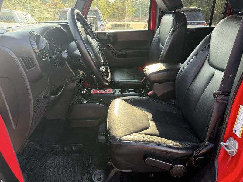 Jeep Wrangler Unlimited Sahara 4WD 2015