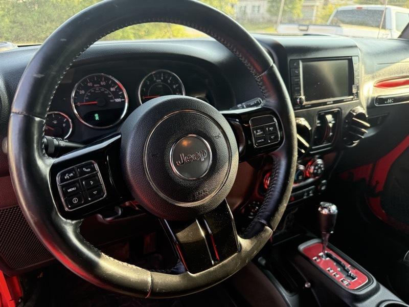 Jeep Wrangler Unlimited Sahara 4WD 2015