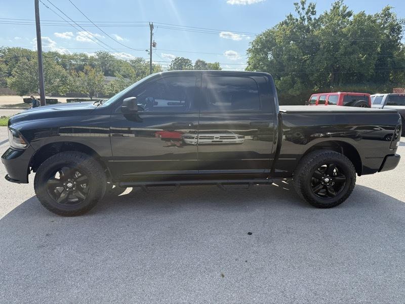 RAM 1500 Tradesman Crew Cab 4WD 2014