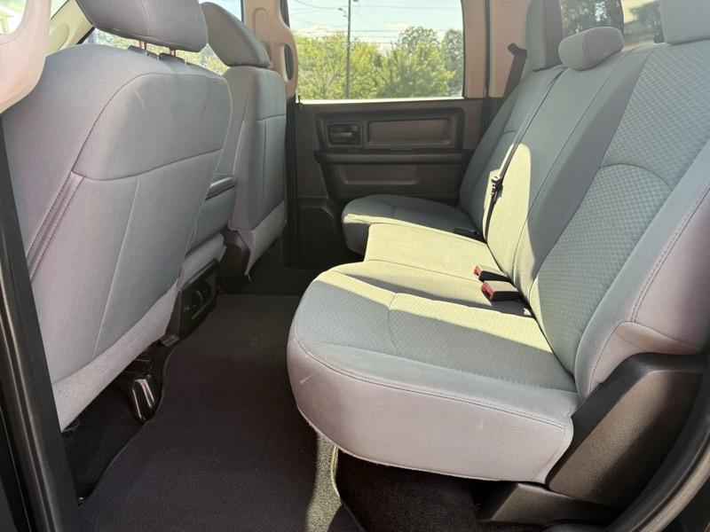 RAM 1500 Tradesman Crew Cab 4WD 2014