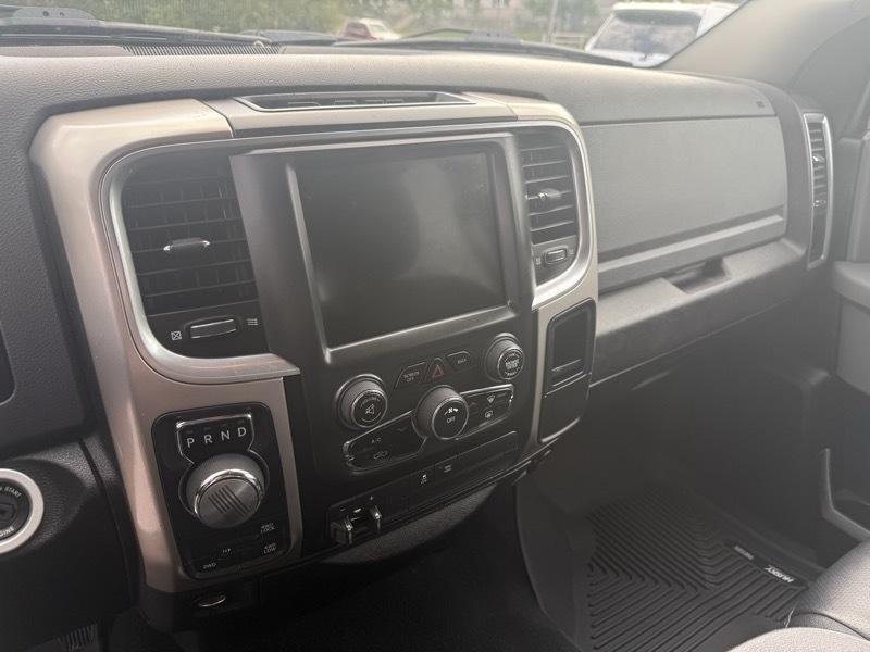 RAM 1500 Classic SLT Crew Cab LWB 4WD 2019