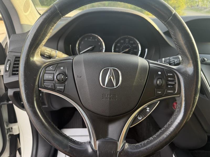 Acura MDX photo 12