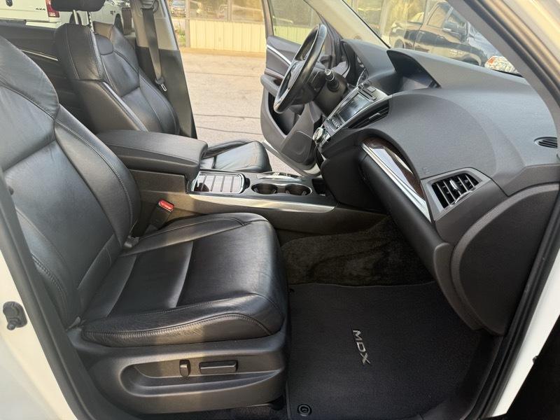 Acura MDX photo 21