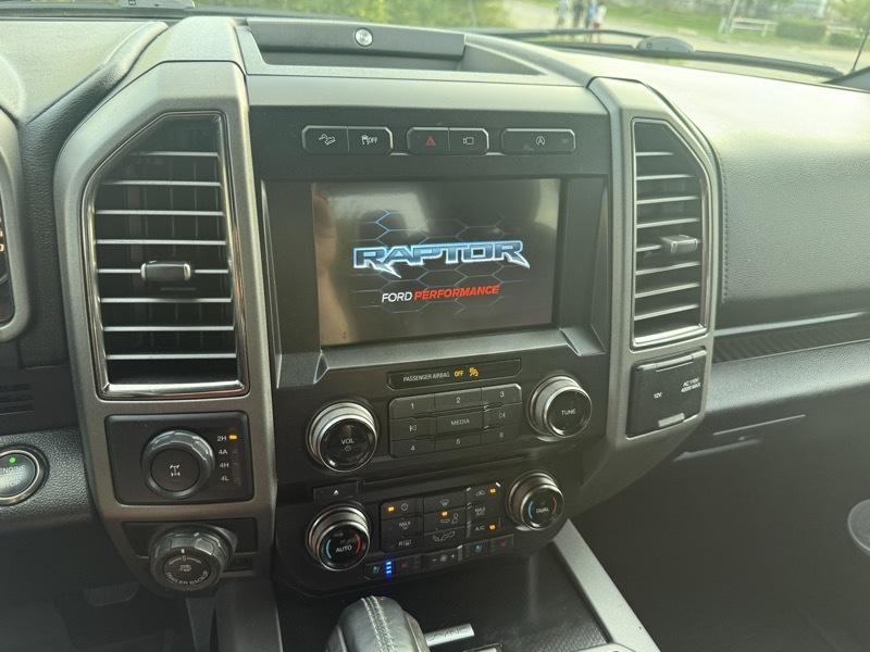 2018 Ford F-150 Raptor - Photo 11