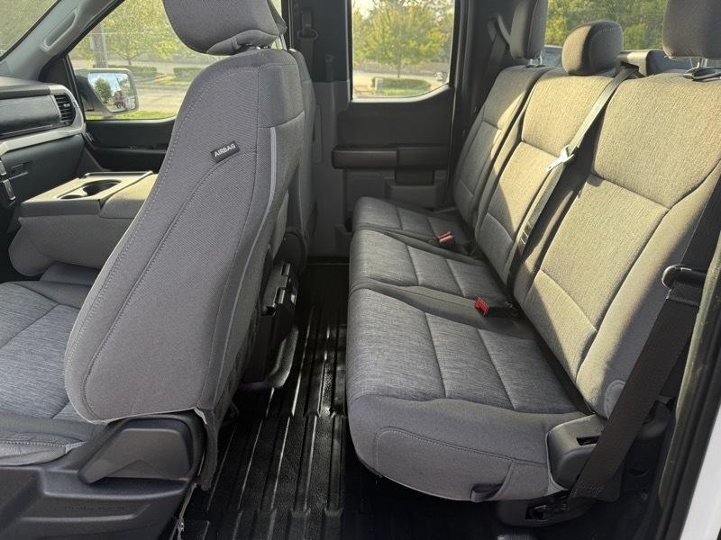 Ford F-150 photo 14