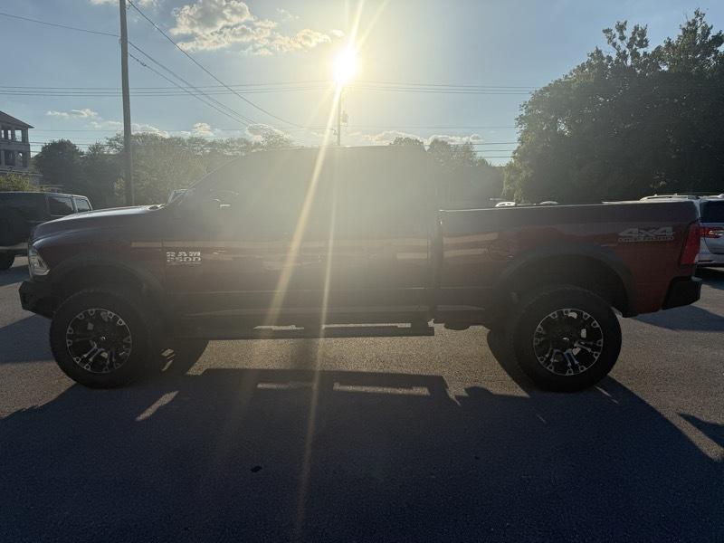 RAM 2500 Tradesman Crew Cab SWB 4WD 2017