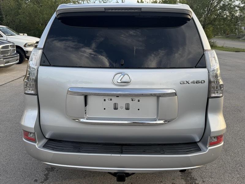 Lexus GX photo 6