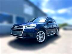 2018 Audi Q5  2018 Audi Q5