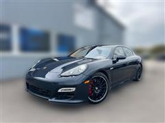 2013 Porsche Panamera 