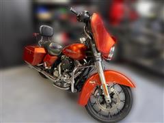 2011 Harley-Davidson FLHX103 