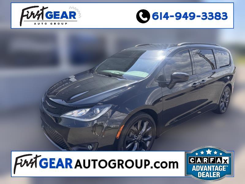 2018 Chrysler Pacifica Touring-L
