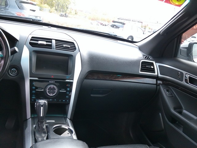 Ford Explorer  2012 Ford Explorer  2012
