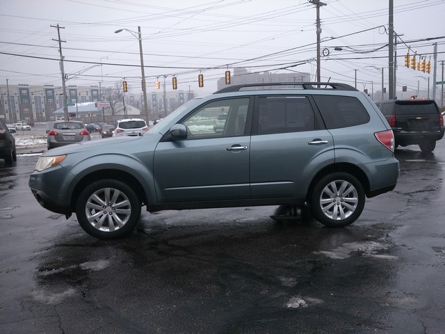 Subaru Forester  2012