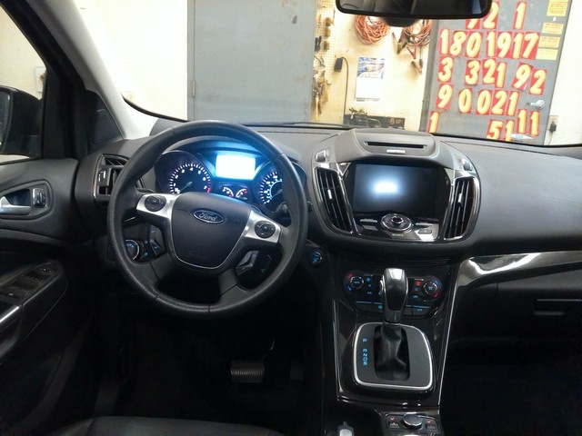 Ford Escape  2014
