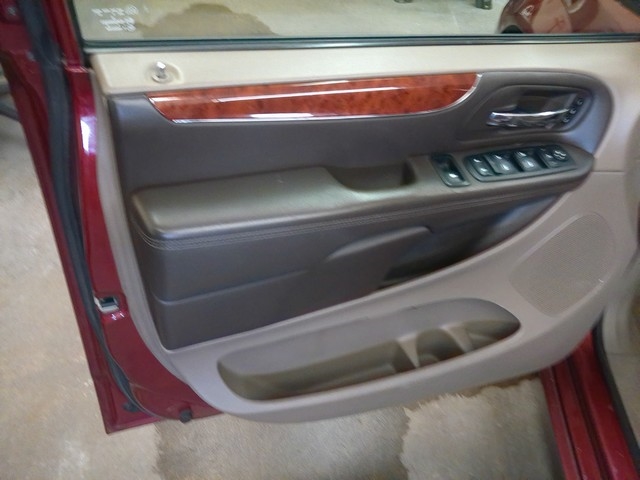 Chrysler Town & Country  2013