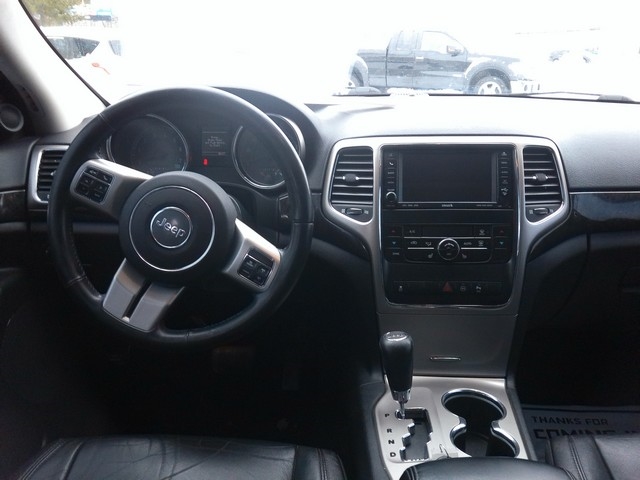 Jeep Grand Cherokee  2011