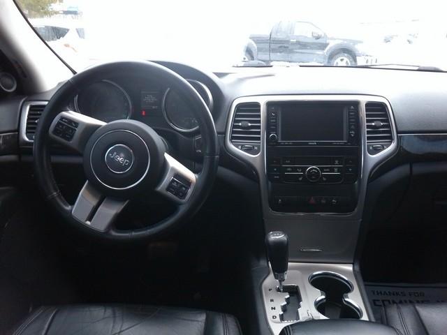 Jeep Grand Cherokee  2011
