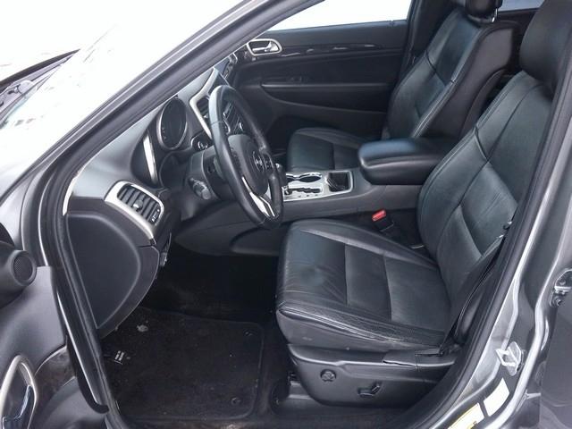 Jeep Grand Cherokee  2011