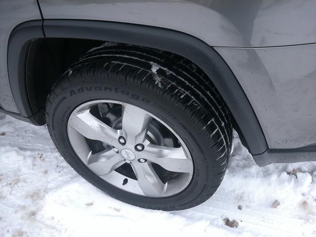 Jeep Grand Cherokee  2011