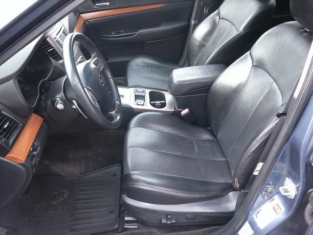 Subaru Outback  2013